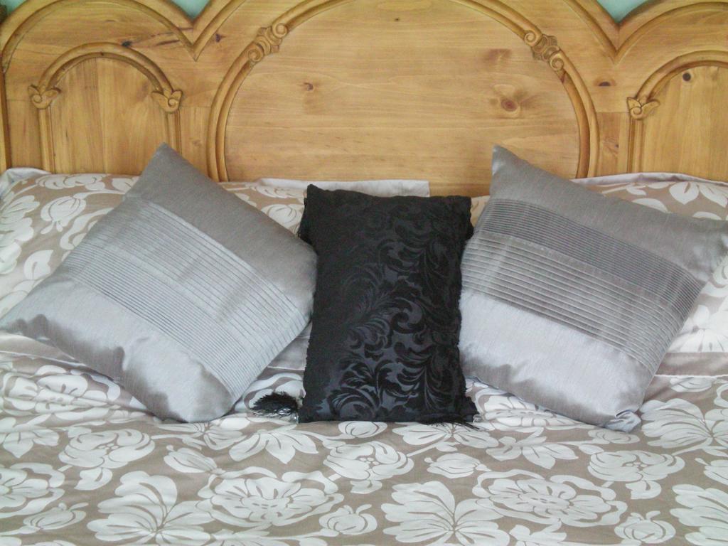 The Old Cider House Bed & Breakfast Nether Stowey Стая снимка